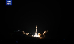 太原卫星发射中心成功发射吉利星座04组卫星